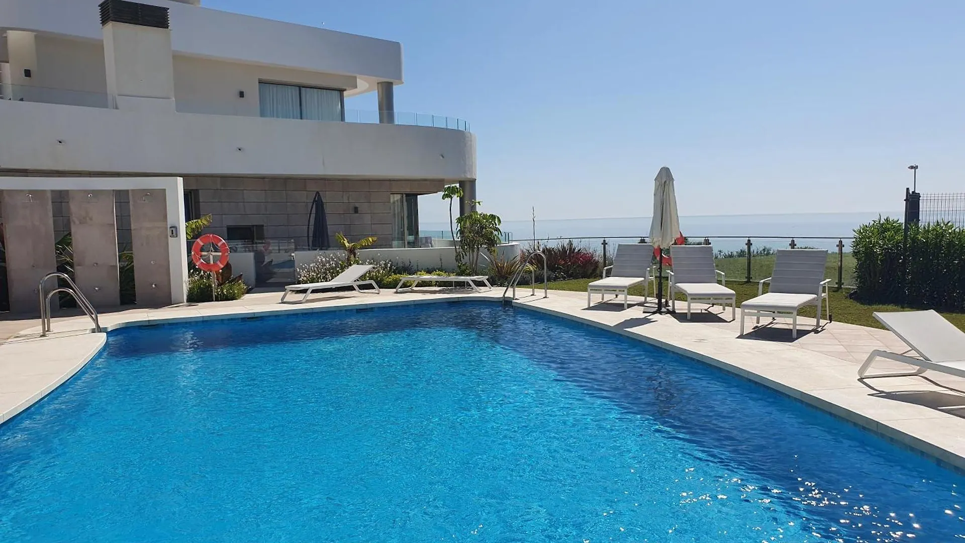 Luxury Beachfront Apartment With Pool, Sauna, Fitness And Gym In Province Malaga, Andalusia Mijas